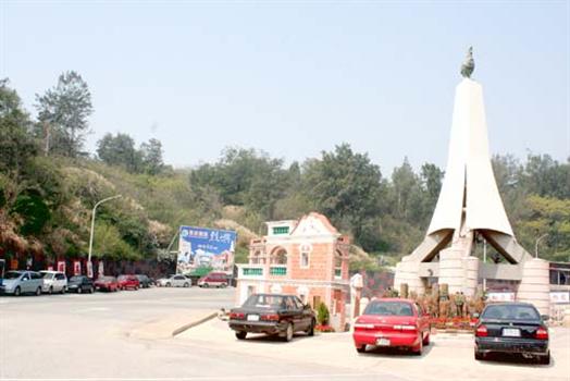 2010-03-20逐步綠美化烈嶼鄉所用心打造道路景觀