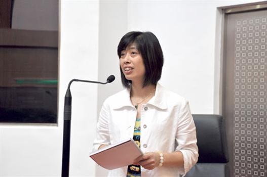 20100618洪麗萍關切金門大橋與港埠建設進度