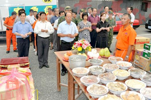 20100825-慶讚中元官民昨隆重致祭