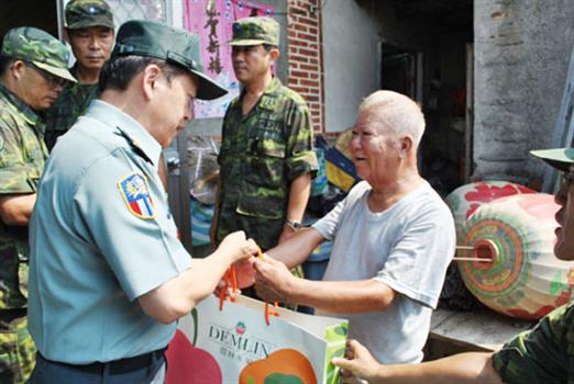20100805-南塘驚爆陸軍司令部持續派員關心