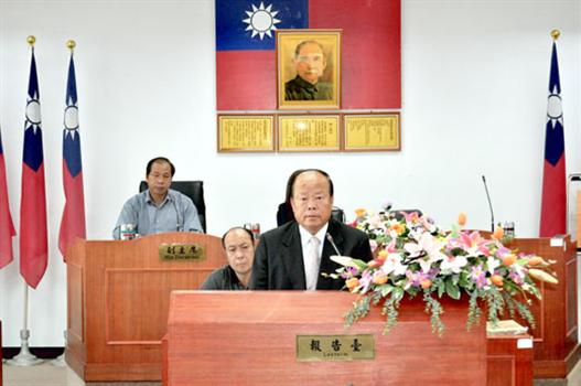 20101116-洪成發施政報告:國家公園爭取縮小至點
