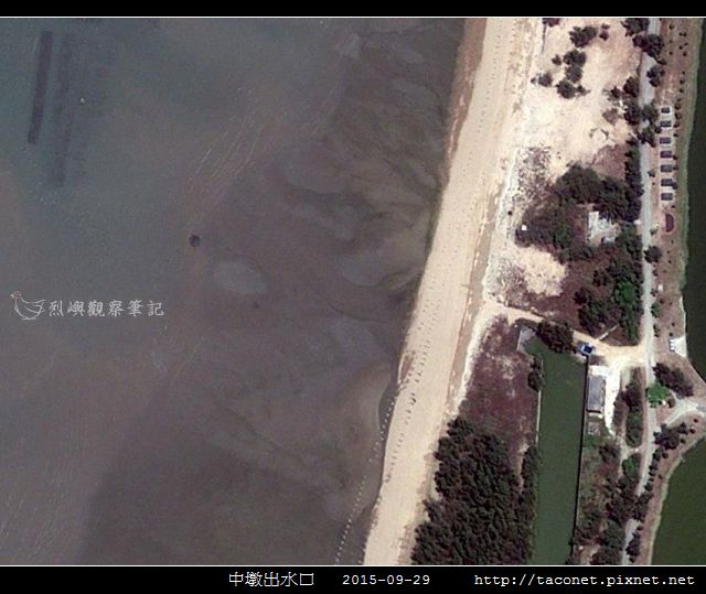 中墩出水口-01.jpg